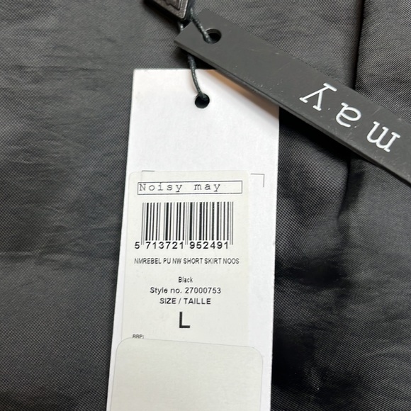 Noisy May Vegan Skirt - Picture 6 of 6